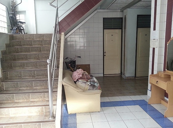Condo · Wang Thonglang, bangkok — photo 2