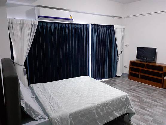 1 Bed Condo · Phra Khanong, bangkok — photo 2