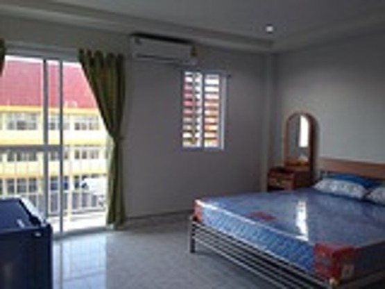 1 Bed Condo — photo 3