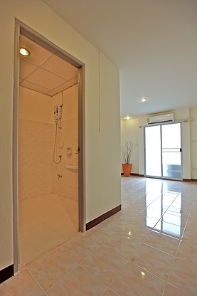1 Bed Condo · Lat Krabang, bangkok — photo 4
