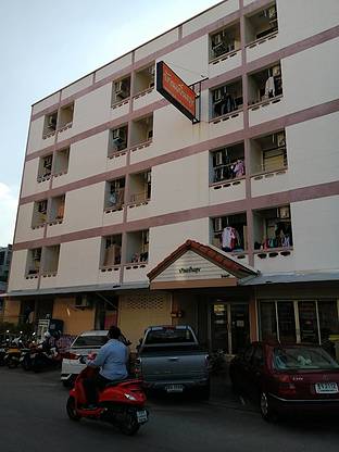 1 Bed Condo · Wang Thonglang, bangkok — photo 1