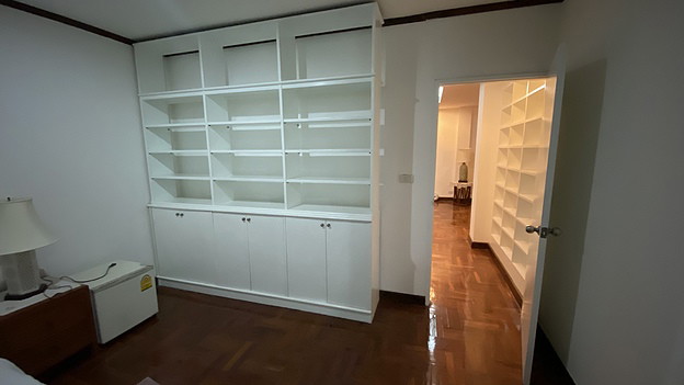 1 Bed Condo · Bang Rak, bangkok — photo 2