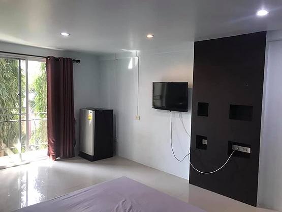 Condo — photo 1