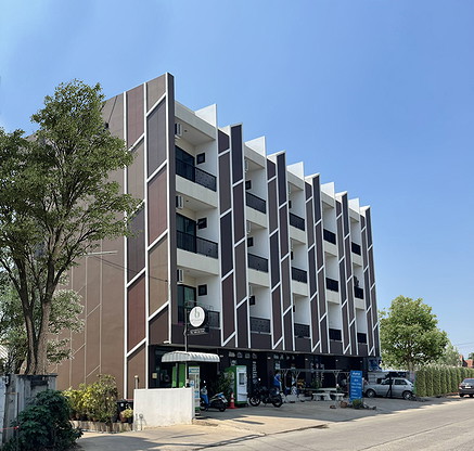 Condo — photo 1