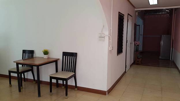 1 Bed Condo — photo 1