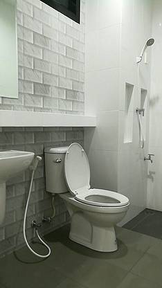 1 Bed Condo — photo 2