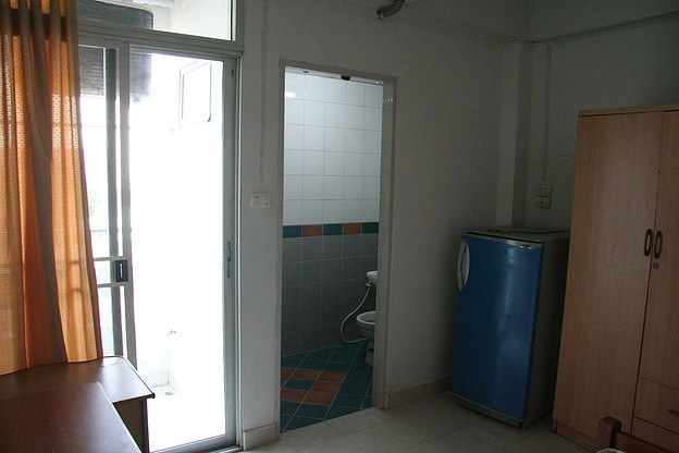 1 Bed Condo · Bang Khen, bangkok — photo 3