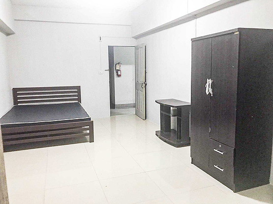 1 Bed Condo — photo 1