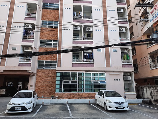 Condo · pathum_thani — photo 2