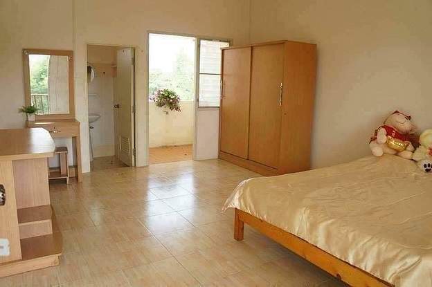 1 Bed Condo — photo 1