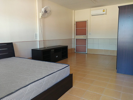 1 Bed Condo · Si Racha, chon_buri — photo 2