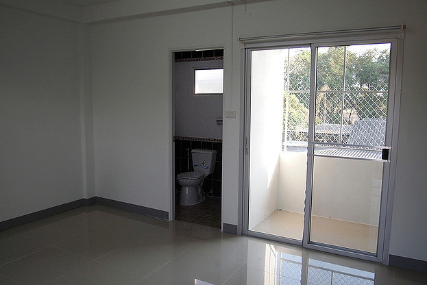 Condo · Mueang Chon Buri, chon_buri — photo 5