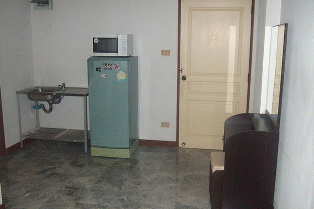 1 Bed Condo · Bang Rak, bangkok — photo 3