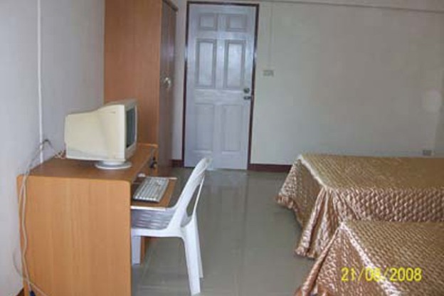 Condo — photo 4