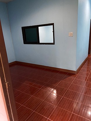 1 Bed Condo — photo 3