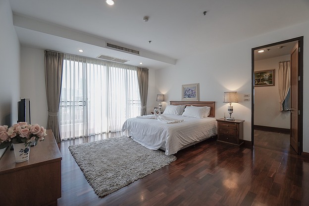 1 Bed Condo · Sathon, bangkok — photo 2