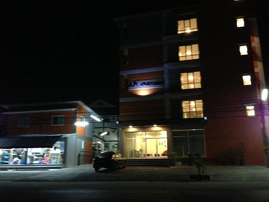 1 Bed Condo — photo 2