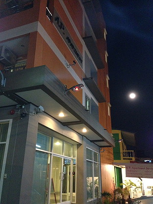 1 Bed Condo — photo 4