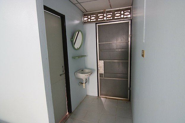 1 Bed Condo — photo 5