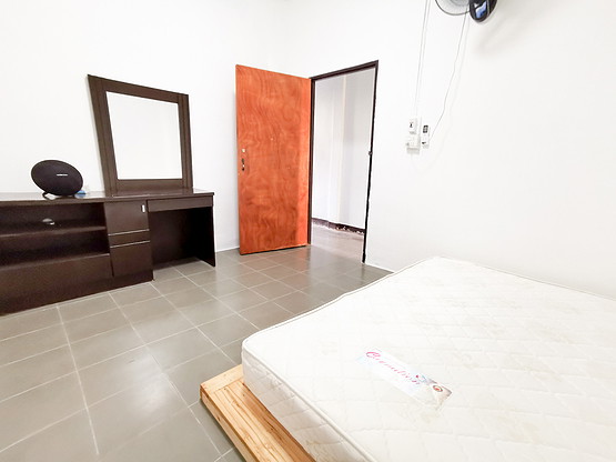 1 Bed Condo — photo 5