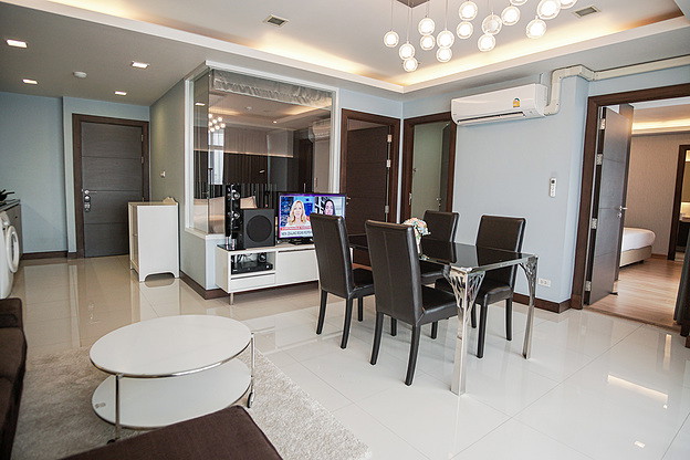 1 Bed Condo · Watthana, bangkok — photo 2