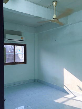 1 Bed Condo · Khlong Toei, bangkok — photo 5