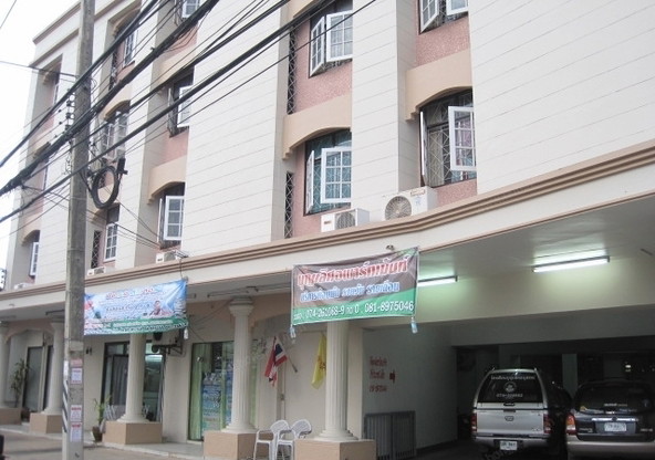 Condo — photo 1