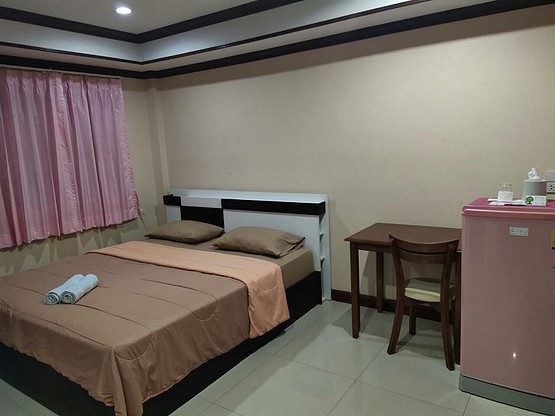 1 Bed Condo — photo 1