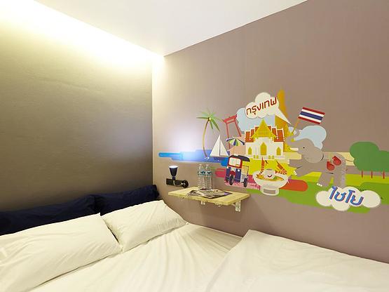Condo · Khlong Toei, bangkok — photo 1