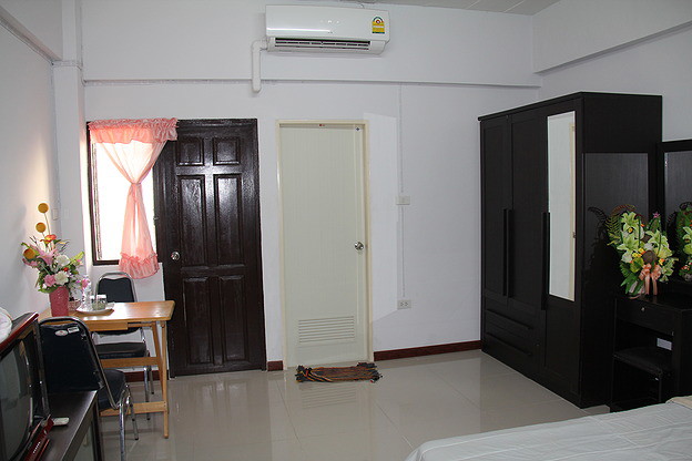 1 Bed Condo · Si Racha, chon_buri — photo 5