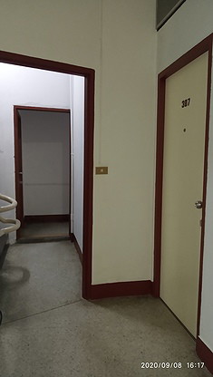 1 Bed Condo — photo 1