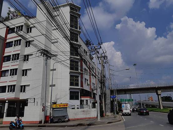 1 Bed Condo · Bang Kapi, bangkok — photo 4