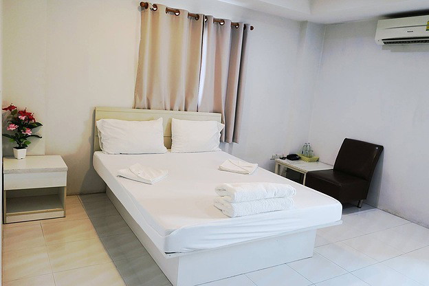 Condo · Bang Bua Thong, nonthaburi — photo 1