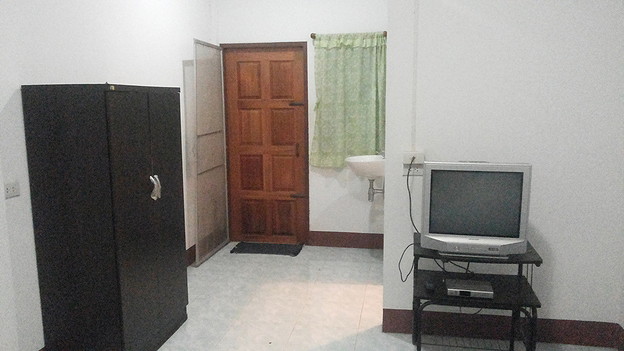 1 Bed Condo — photo 4