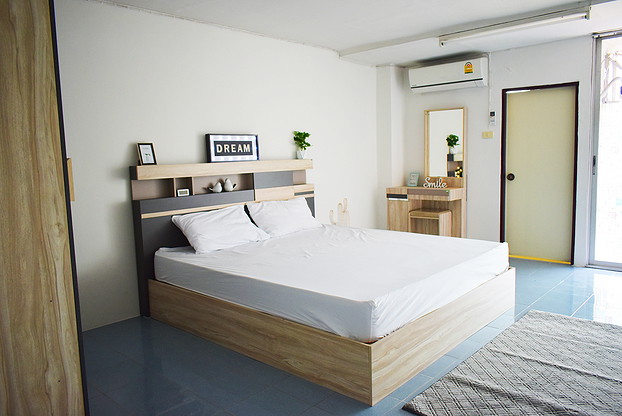 1 Bed Condo · Wang Thonglang, bangkok — photo 1