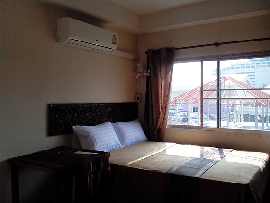 Condo · Khlong San, bangkok