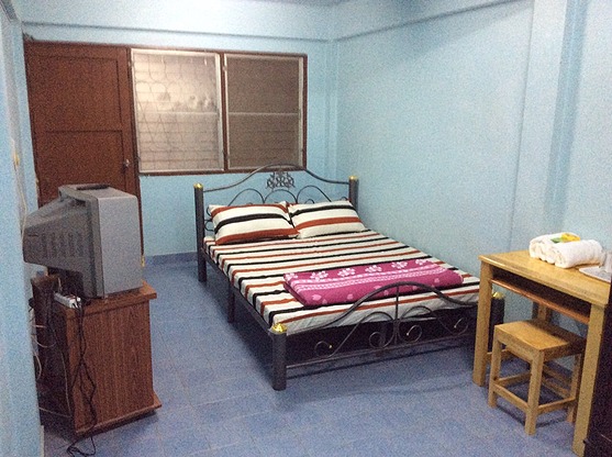 1 Bed Condo — photo 5