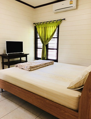 1 Bed Condo — photo 1