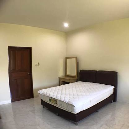 1 Bed Condo — photo 2