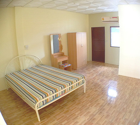 1 Bed Condo — photo 4