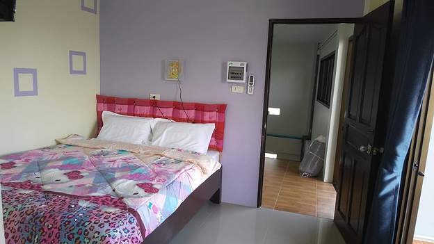 1 Bed Condo — photo 3