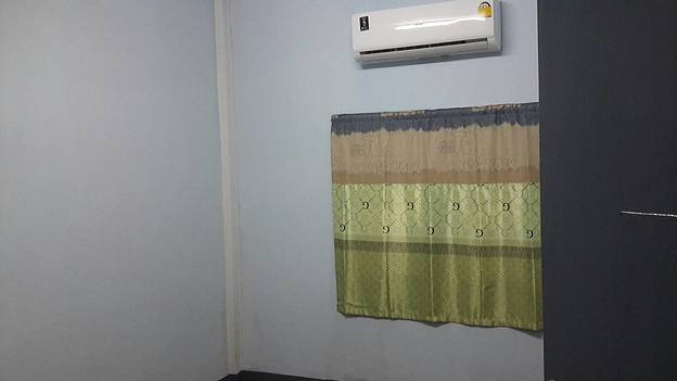 1 Bed Condo — photo 3
