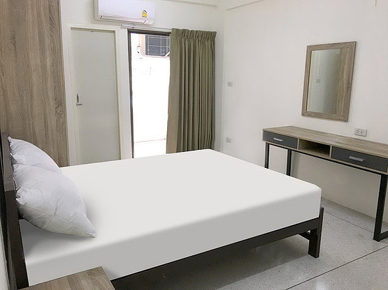 1 Bed Condo · Phra Khanong, bangkok — photo 2