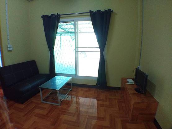 Condo — photo 2