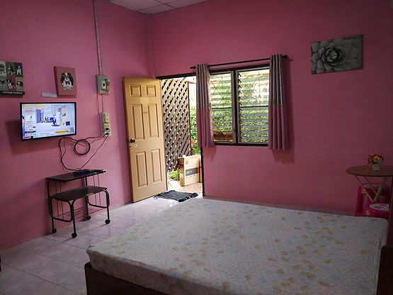 1 Bed Condo — photo 1