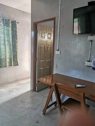 1 Bed Condo — photo 3
