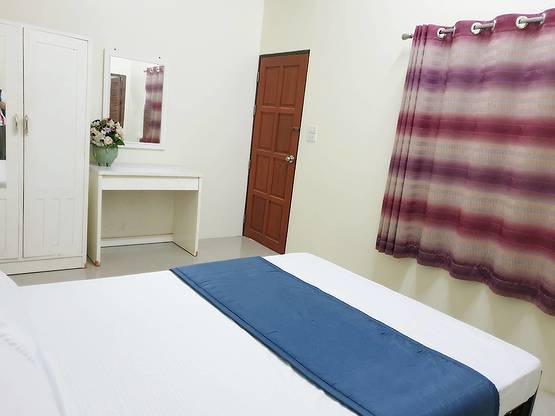 1 Bed Condo — photo 3