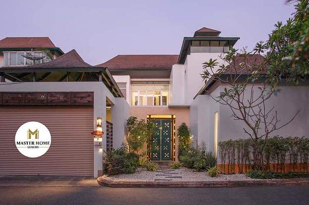 Master Home Luxury Pool Villa Pattaya — photo 1