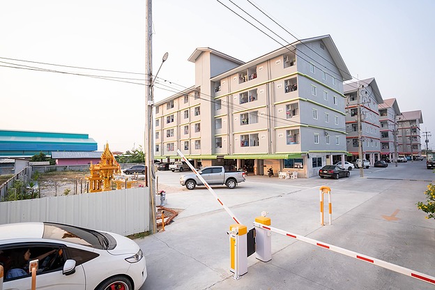 Condo · chon_buri — photo 3