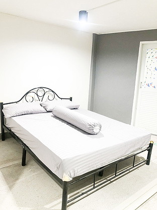 1 Bed Condo — photo 2